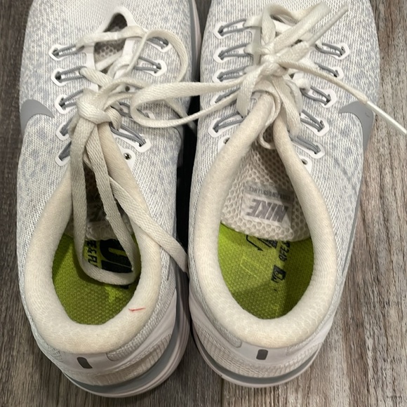 Nike free distance running shoes hyper jade/white size 8 - Picture 5 of 9